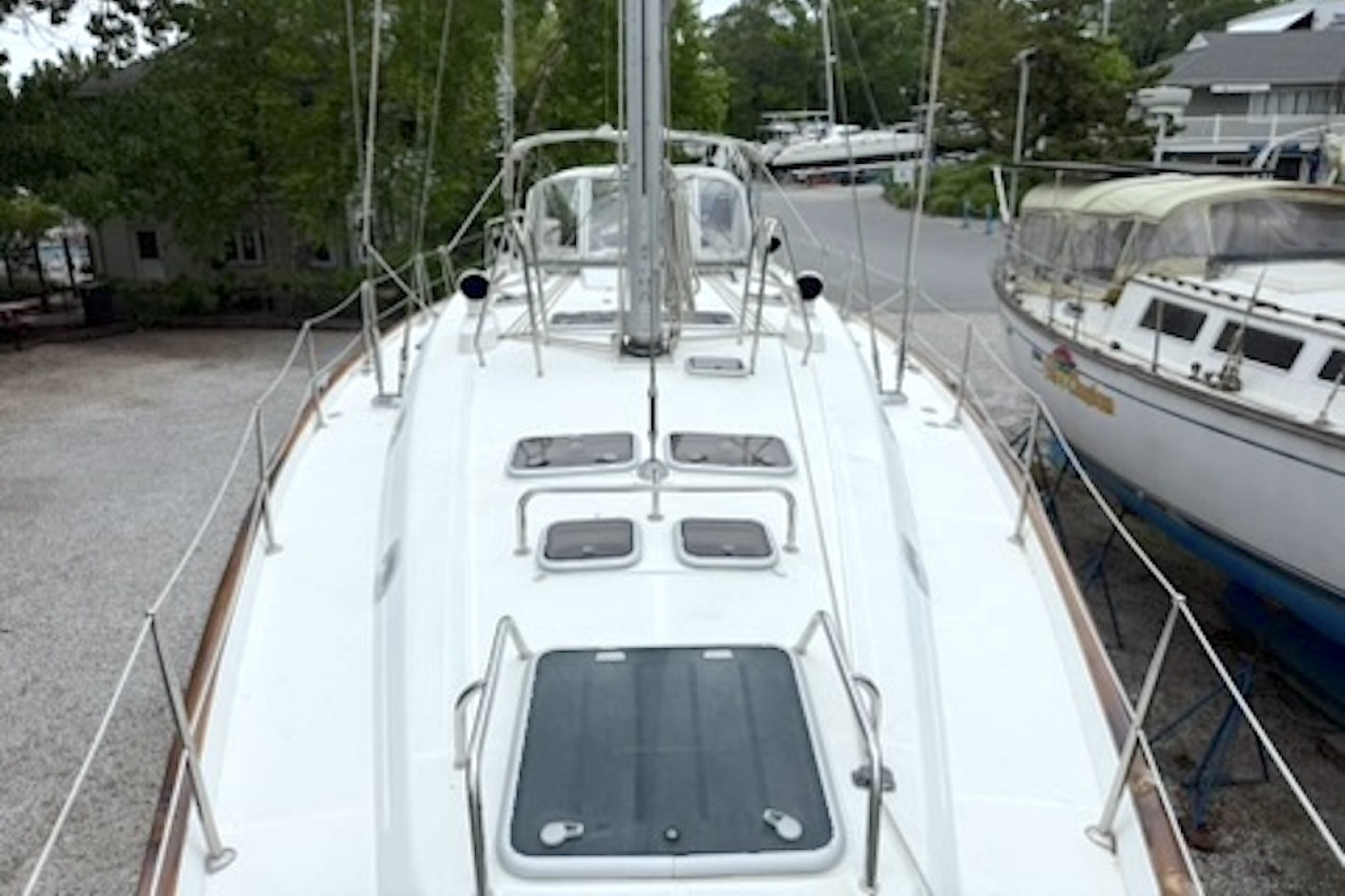 2001 Beneteau 