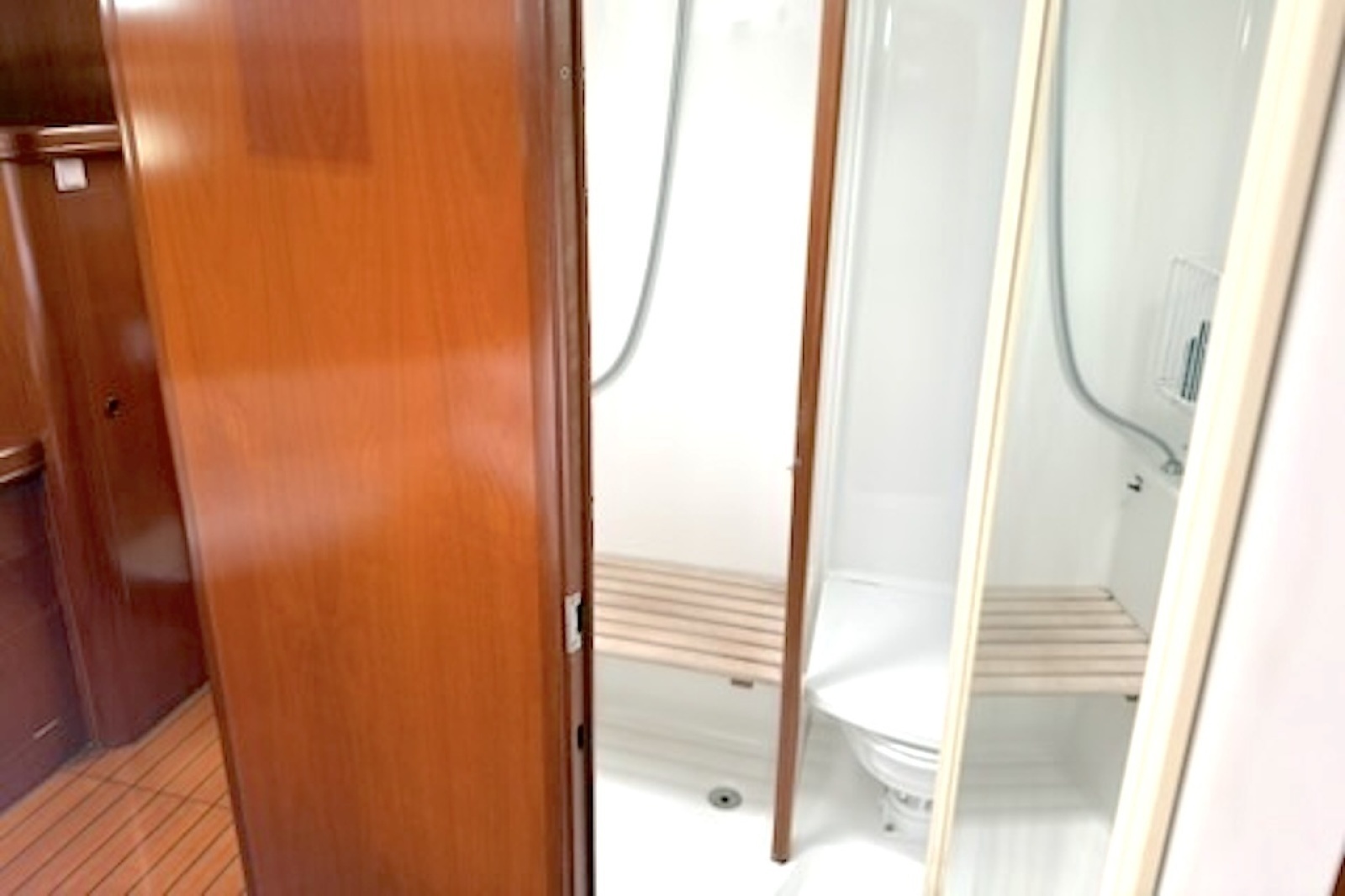 2001 Beneteau 