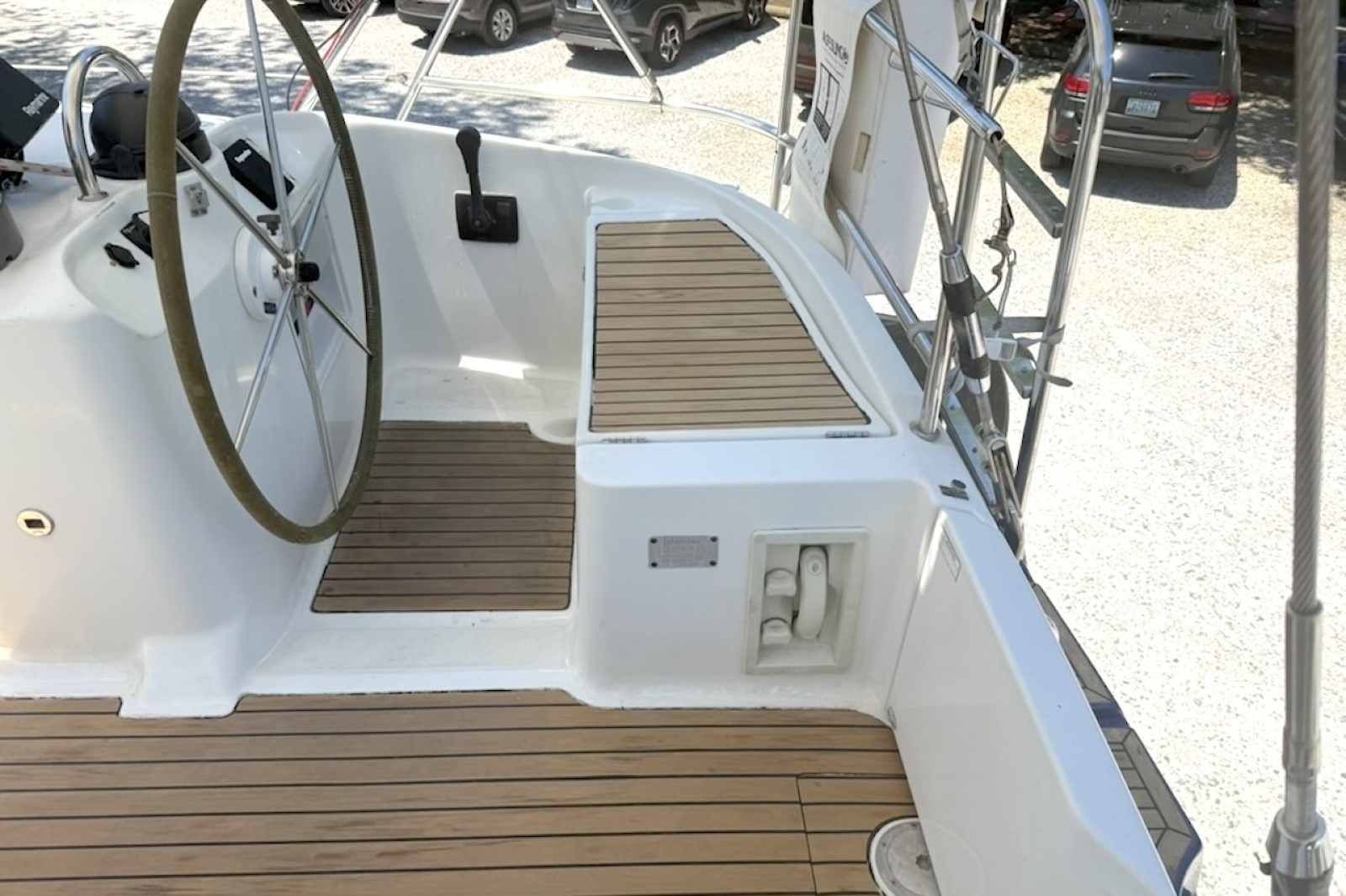 2001 Beneteau 