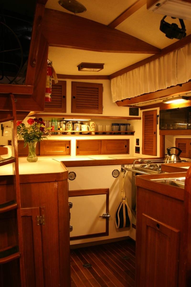 1987 Bristol 56.6