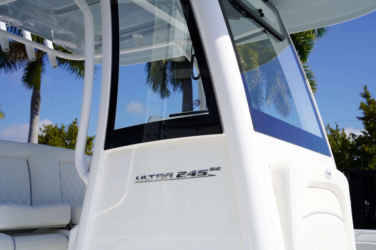 2026 Sea Hunt Ultra 245SE
