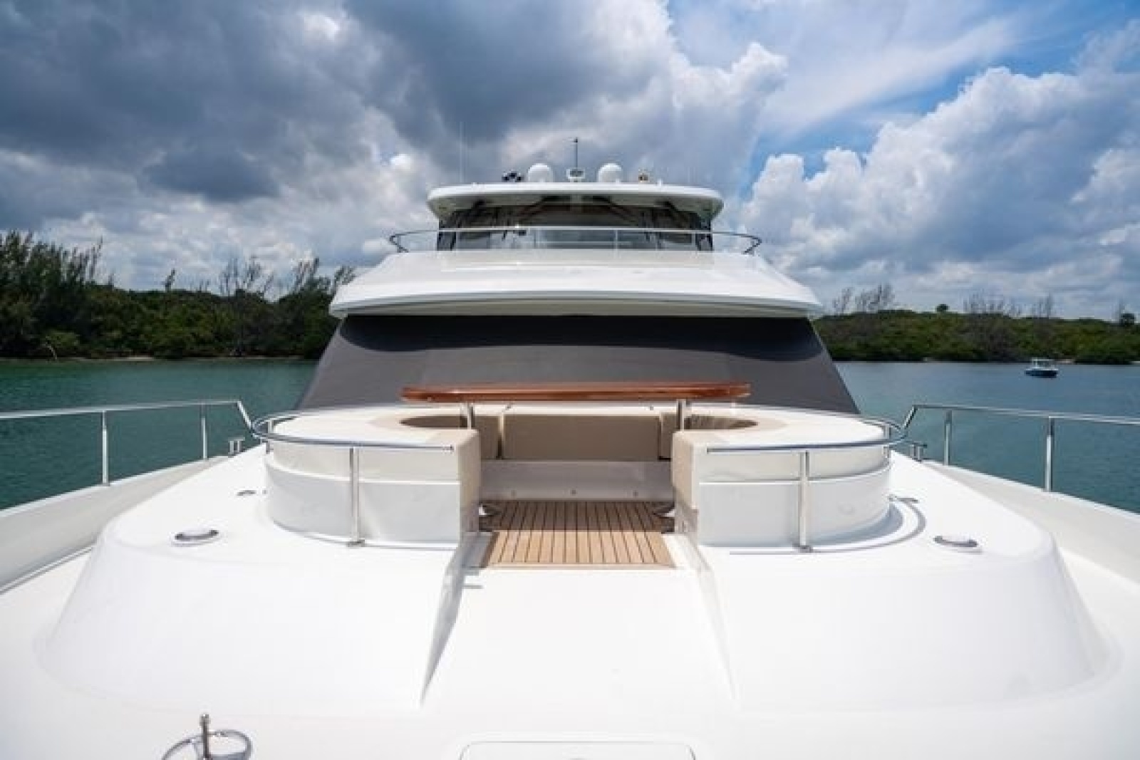 2019 Ocean Alexander Motoryacht 100