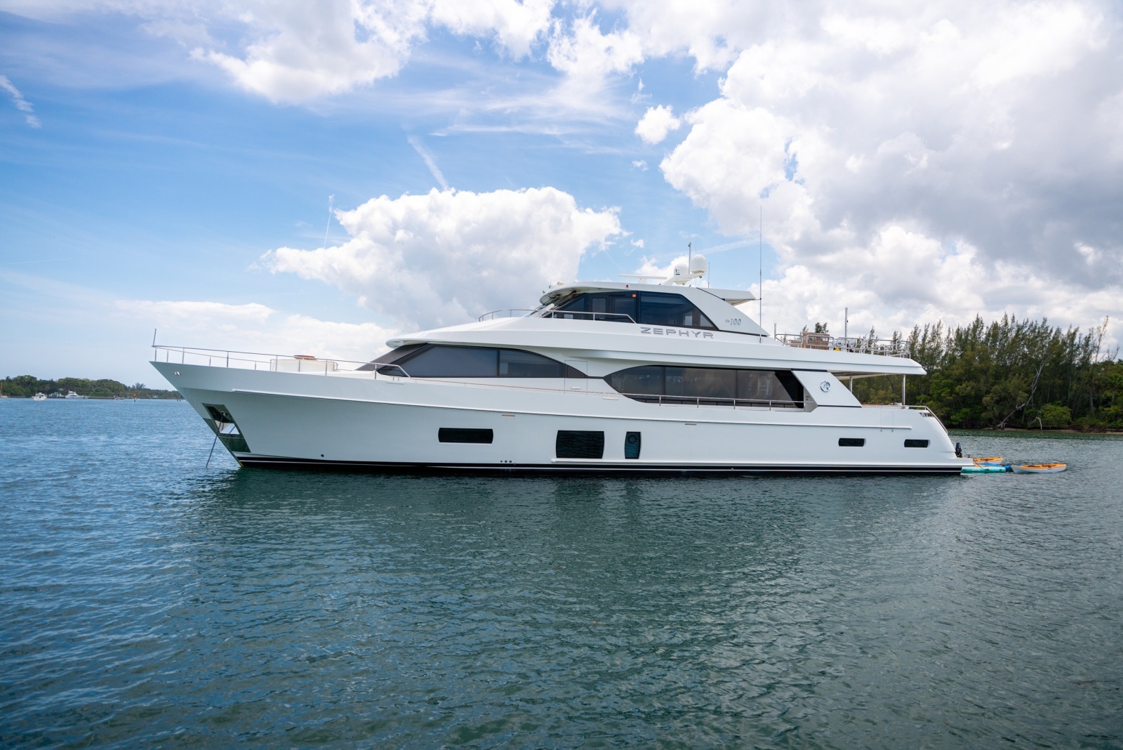 2019 Ocean Alexander Motoryacht 100