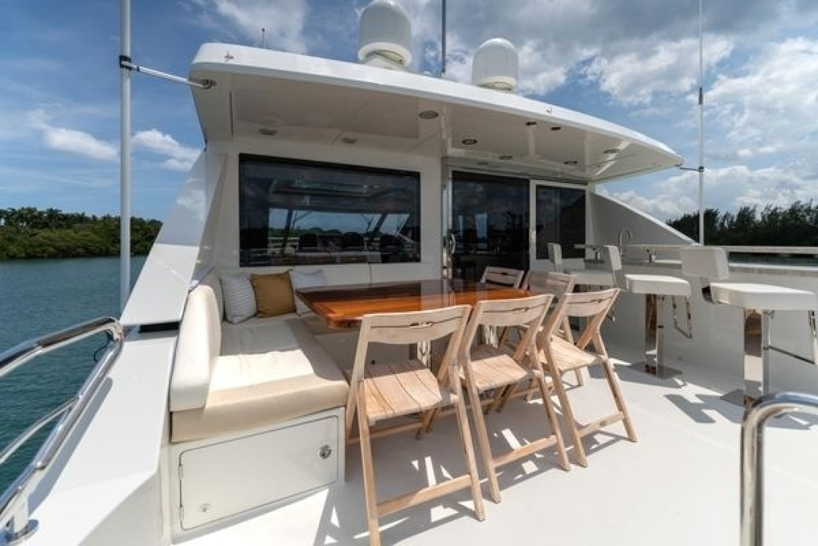 2019 Ocean Alexander Motoryacht 100