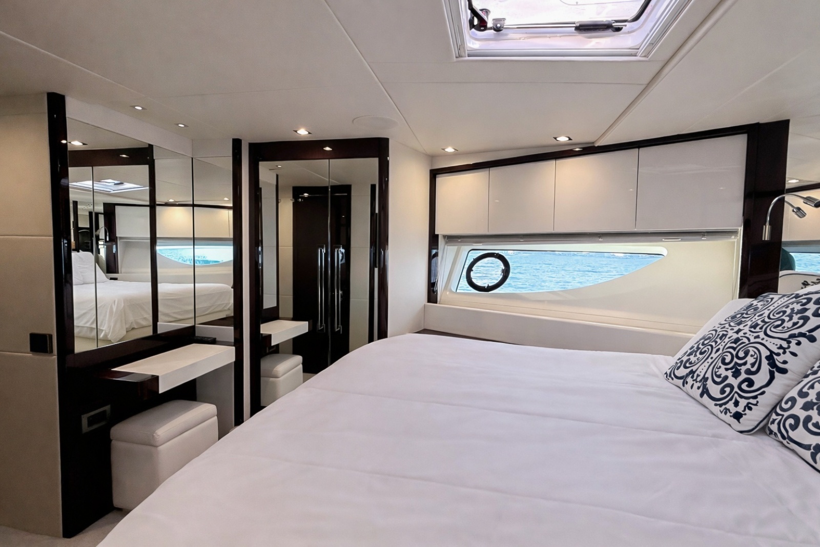 SOLAIRE 76ft Sunseeker Yacht For Sale