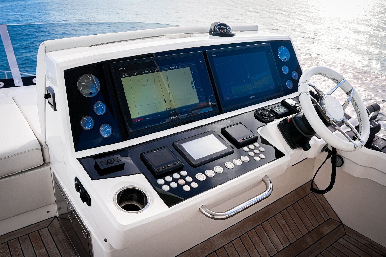 SOLAIRE 76ft Sunseeker Yacht For Sale