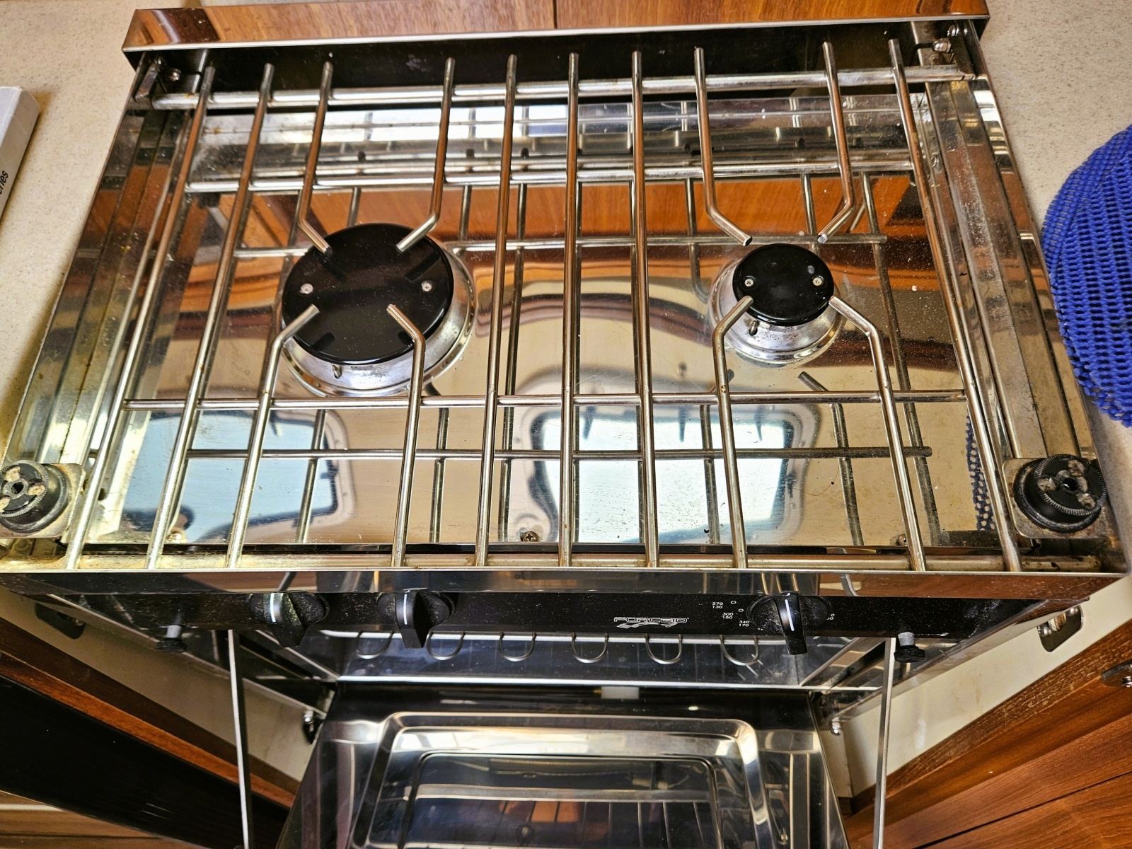 Channel Surfer 41ft Hunter Yacht For Sale