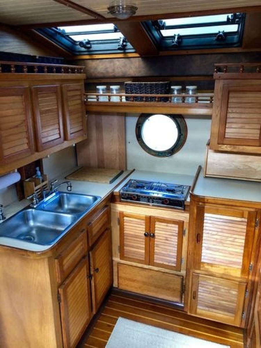 Trilogy 38ft Benford Yacht For Sale