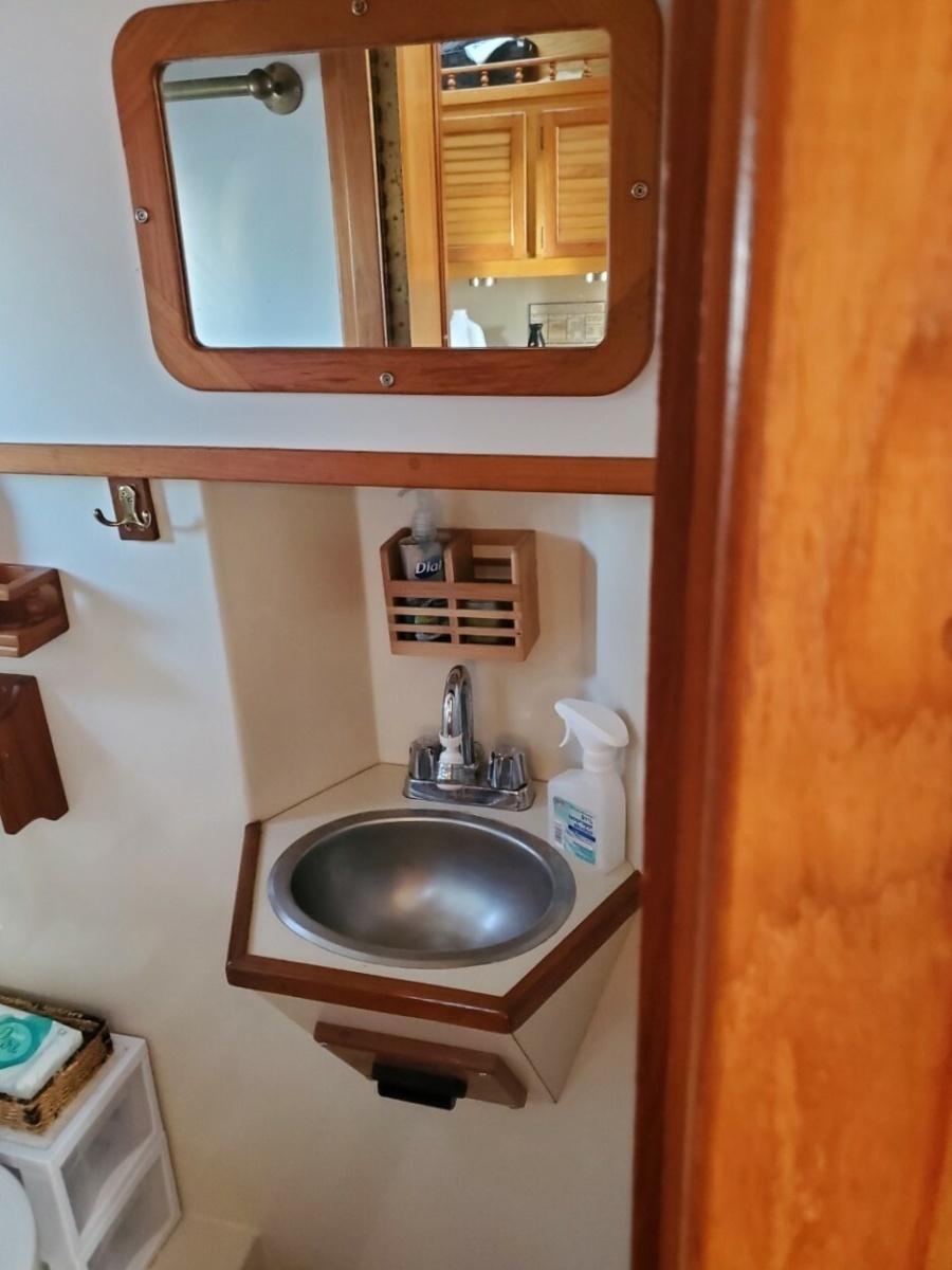 Trilogy 38ft Benford Yacht For Sale