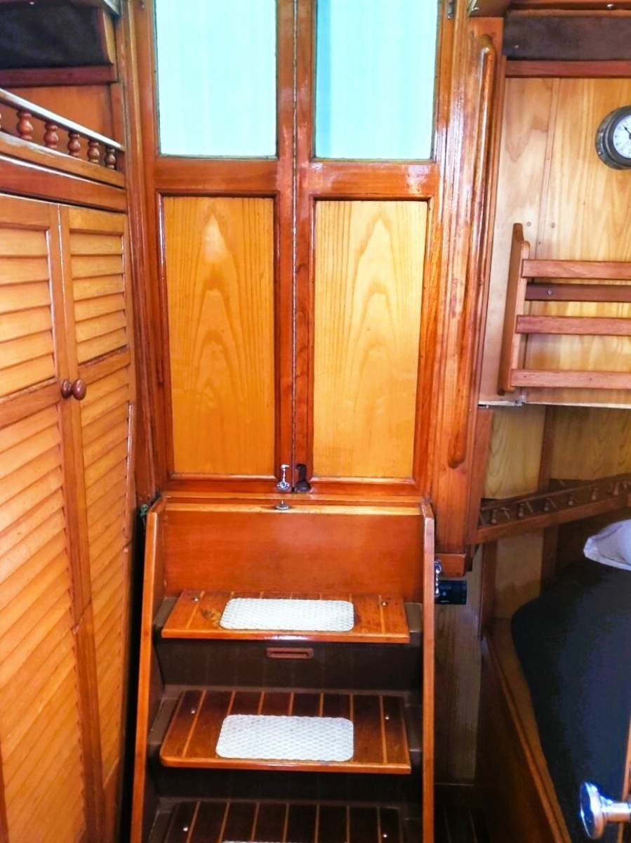 Trilogy 38ft Benford Yacht For Sale
