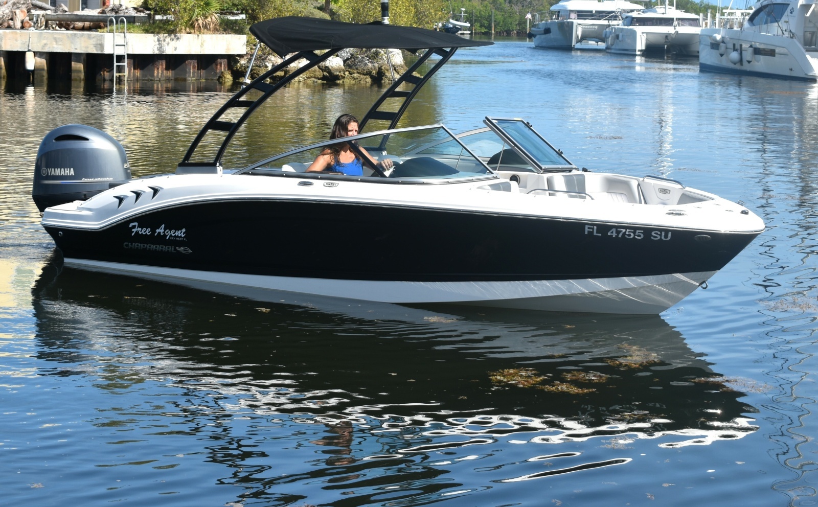 21ft Chaparral Yacht For Sale