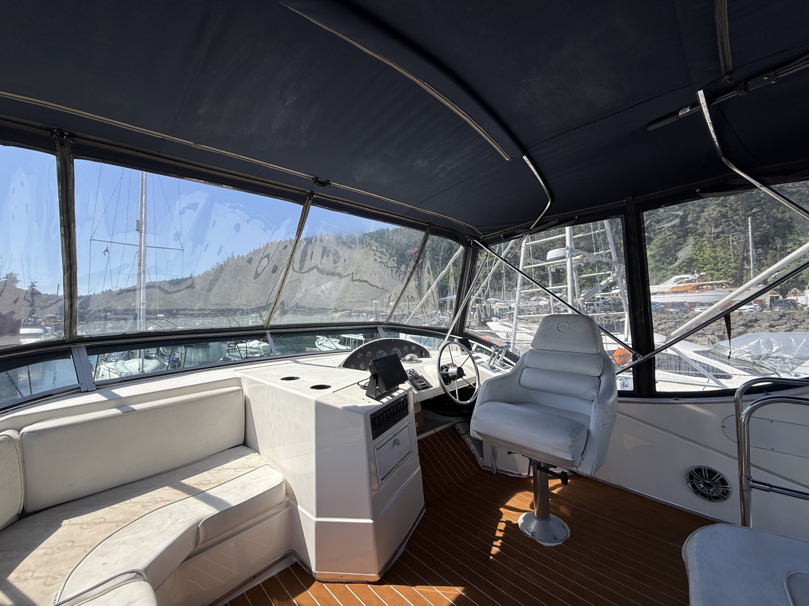 1998 Bayliner 3788