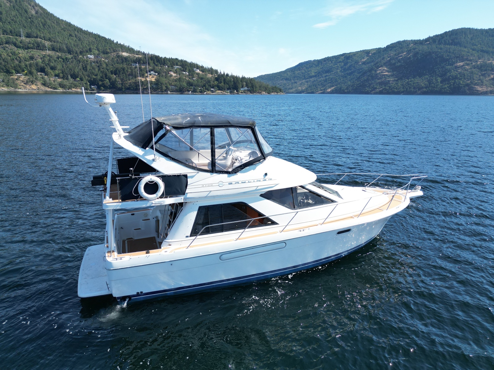 1998 Bayliner 3788