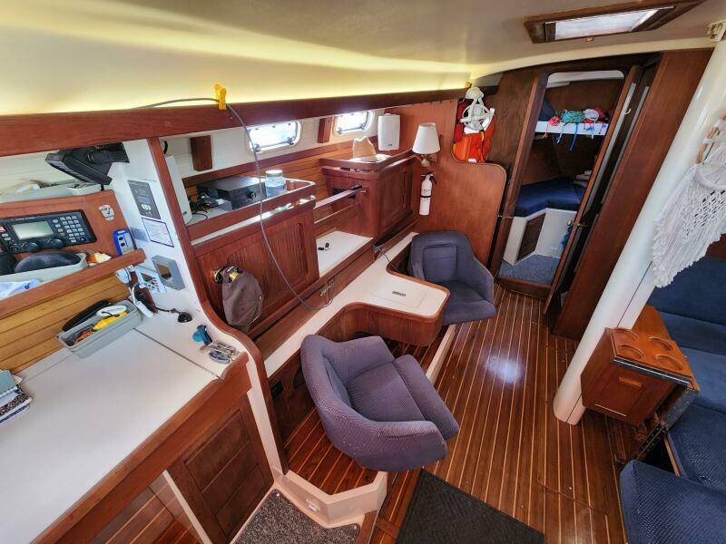 41' 1990 Catalina Morgan Classic 41