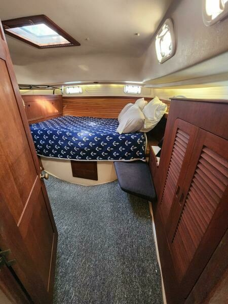 1990 Catalina Morgan Classic 41