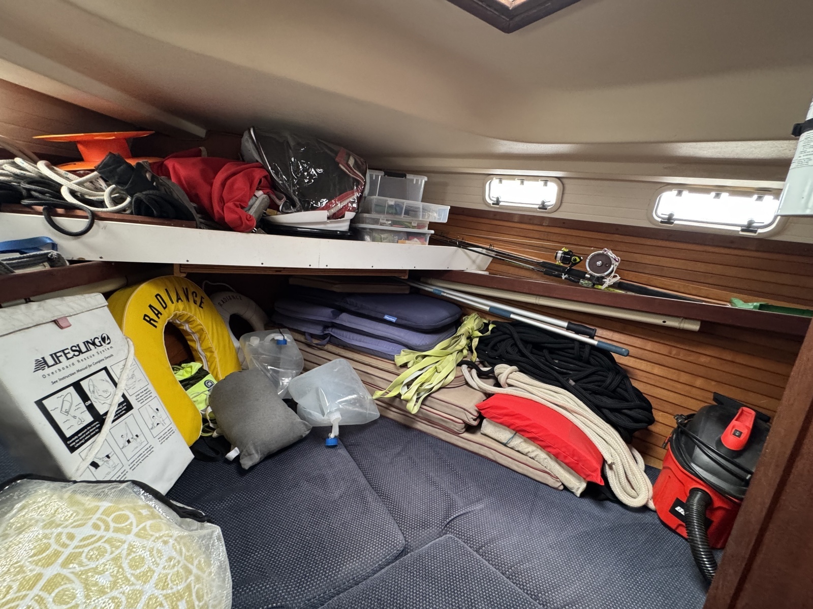 1990 Catalina Morgan Classic 41