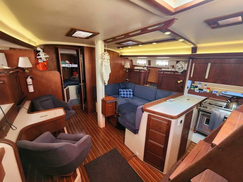 41' 1990 Catalina Morgan Classic 41