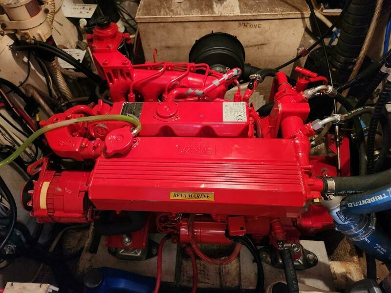 1990 Catalina Morgan Classic 41