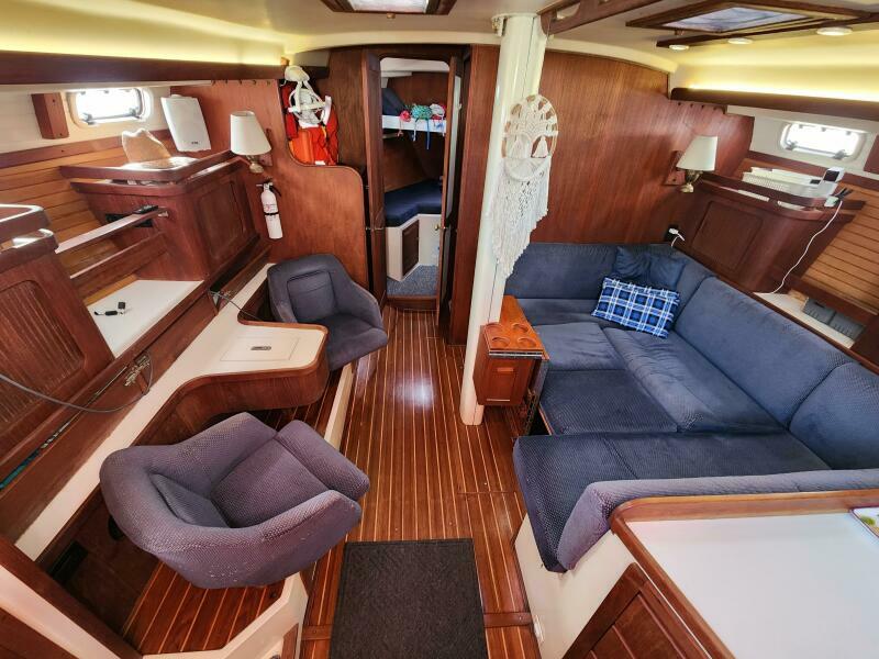 41' 1990 Catalina Morgan Classic 41