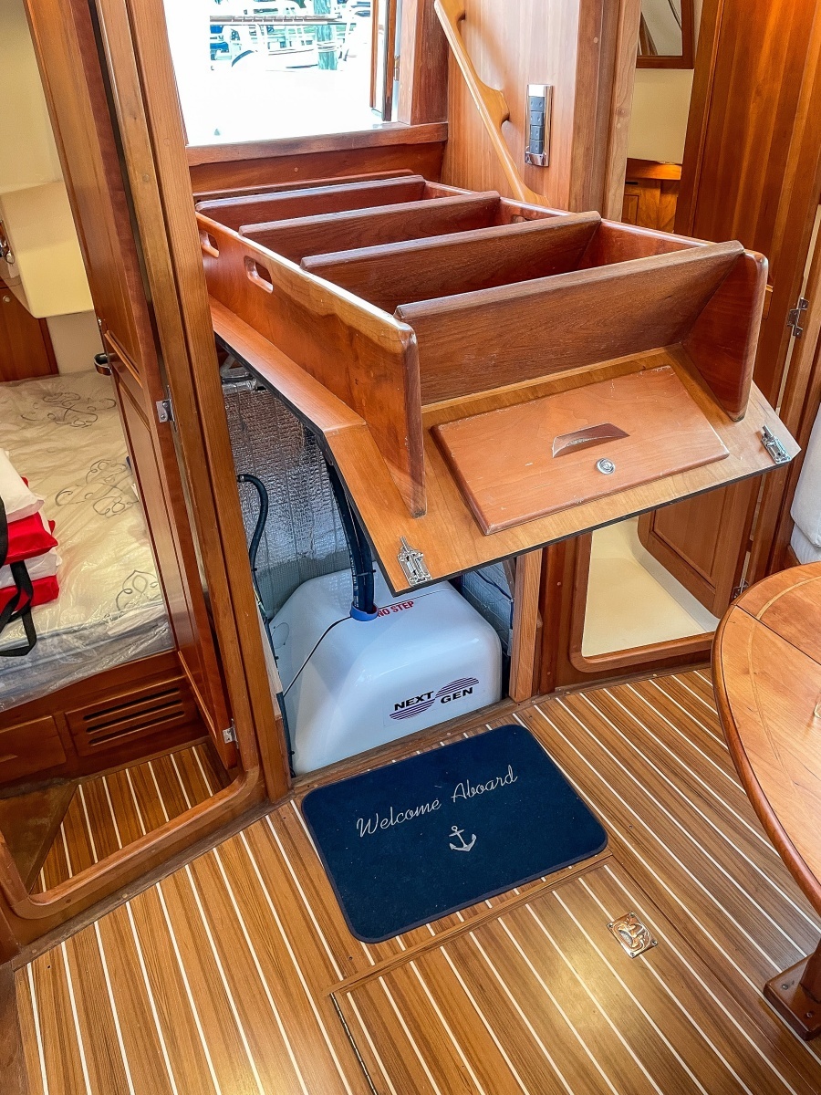 Silver Girl 44ft Tartan Yacht For Sale