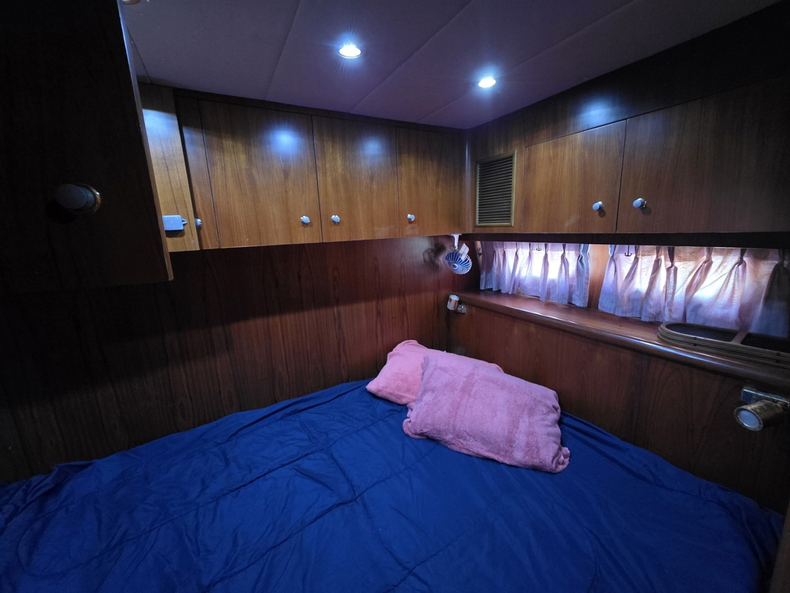 2001 Horizon Sundeck photo 16