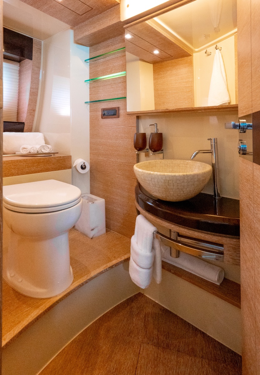 2011 Azimut 58 Fly