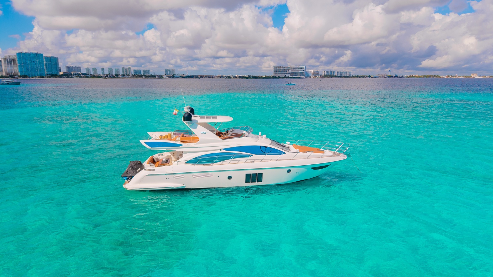 2011 Azimut 58 Fly