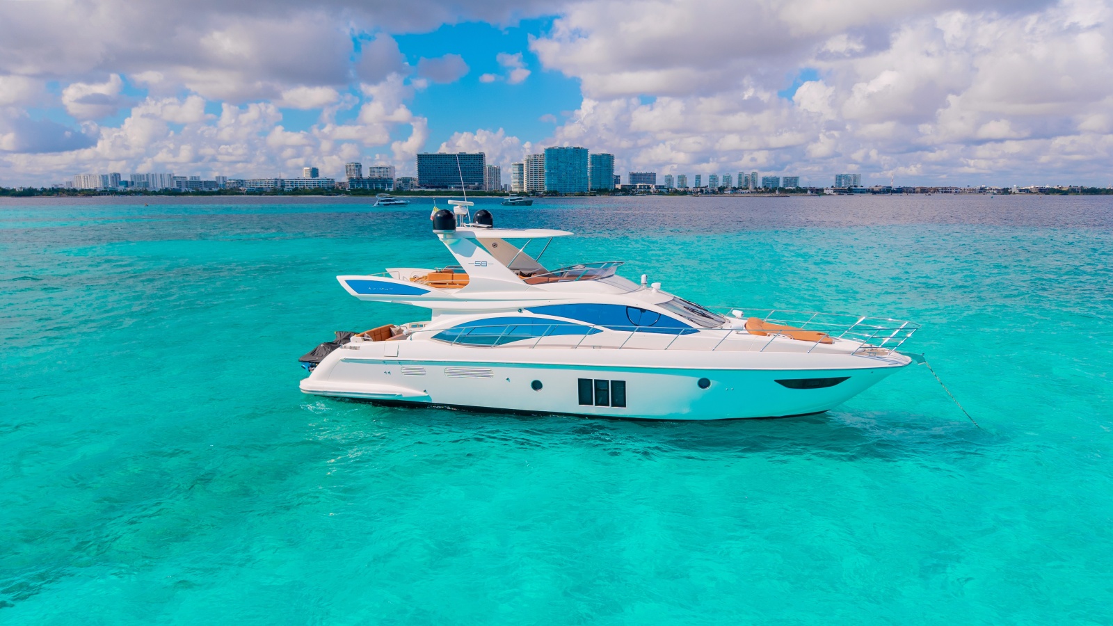 2011 Azimut 58 Fly