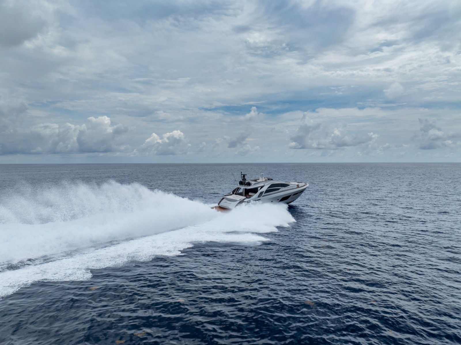 83ft Pershing Yacht For Sale