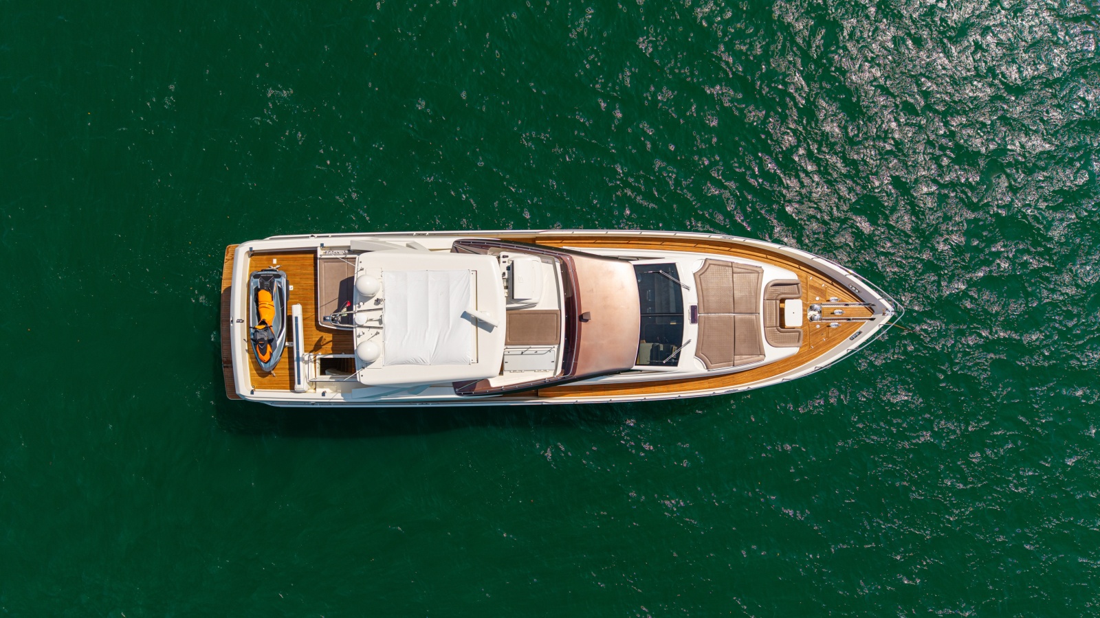 2013 Ferretti Yachts F800