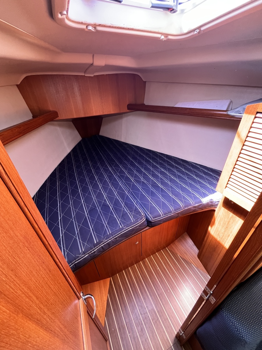 2006 Hunter 36