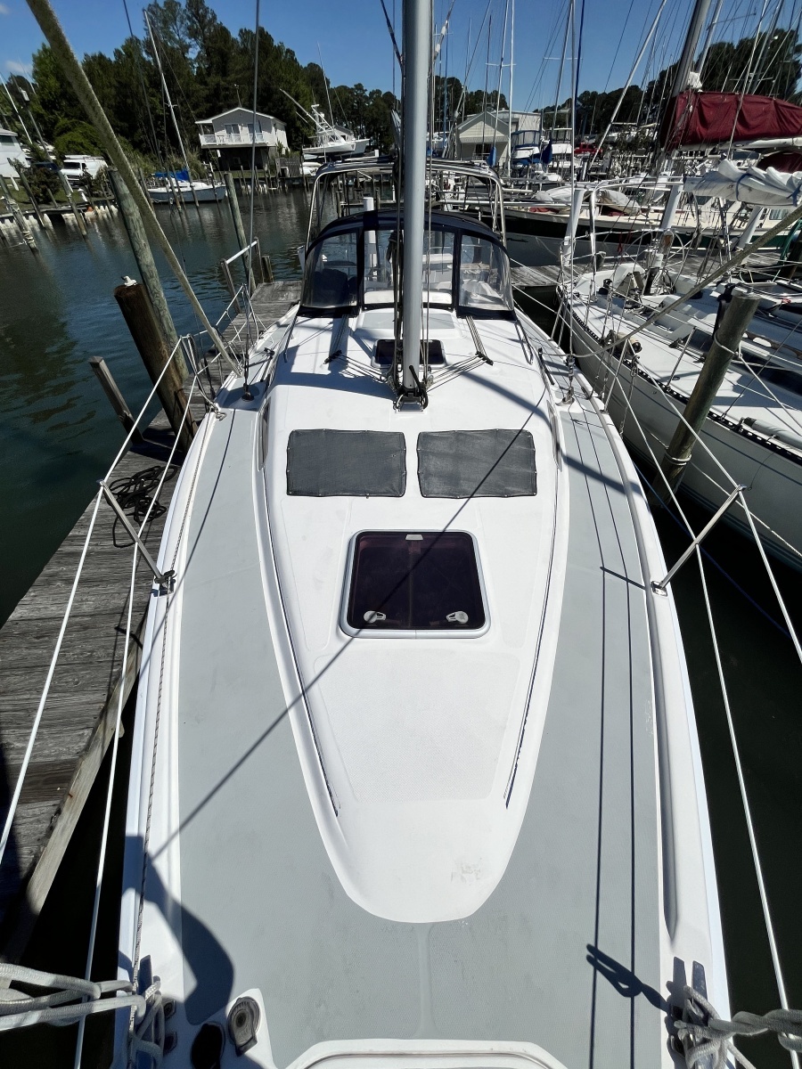 2006 Hunter 36