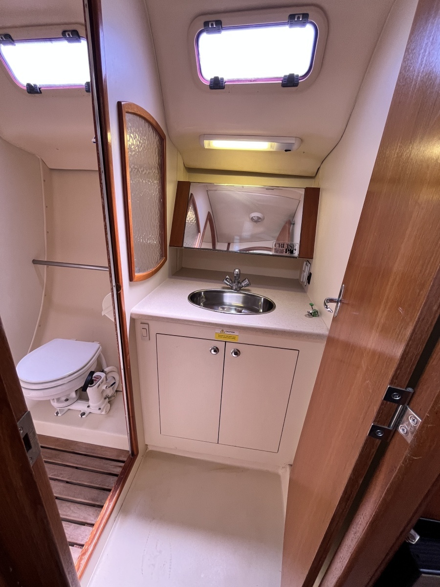 2006 Hunter 36
