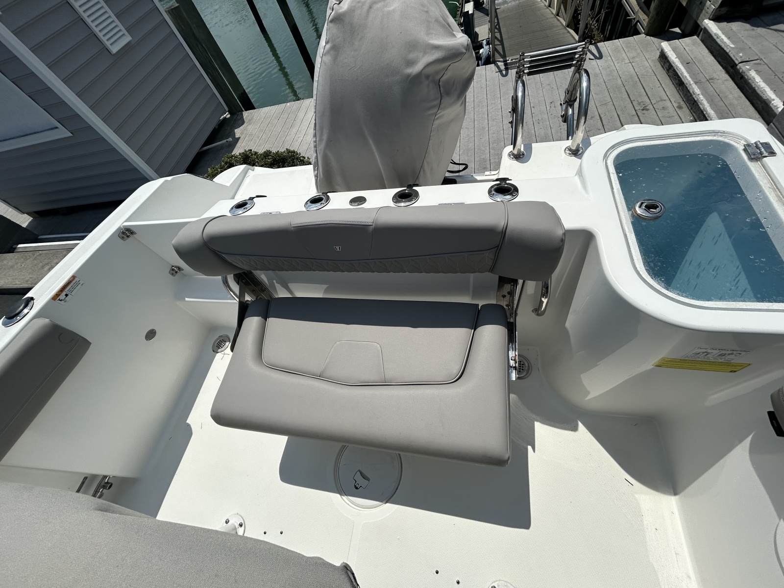 2020 Wellcraft 222 Fisherman
