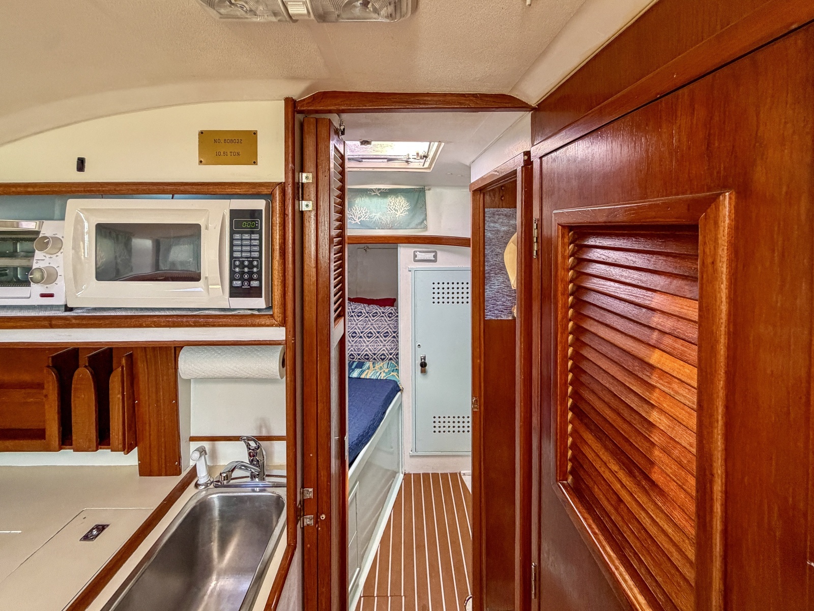 1987 Nonsuch 