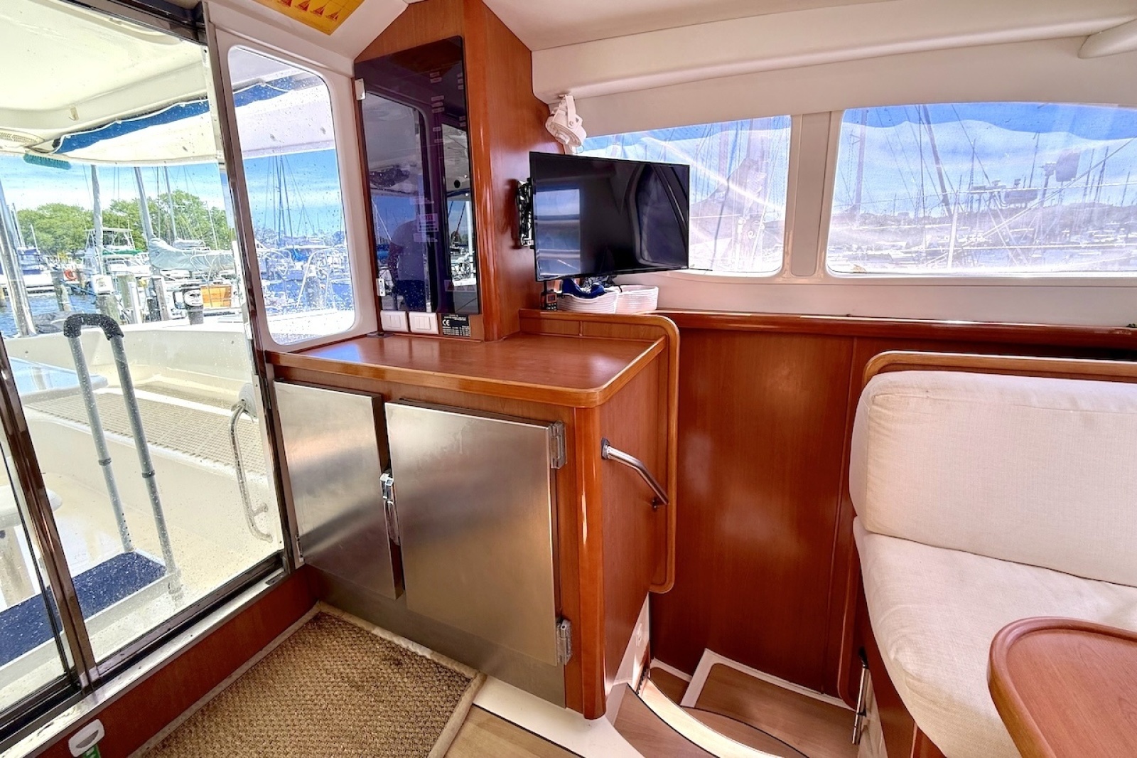 2010 Leopard 46