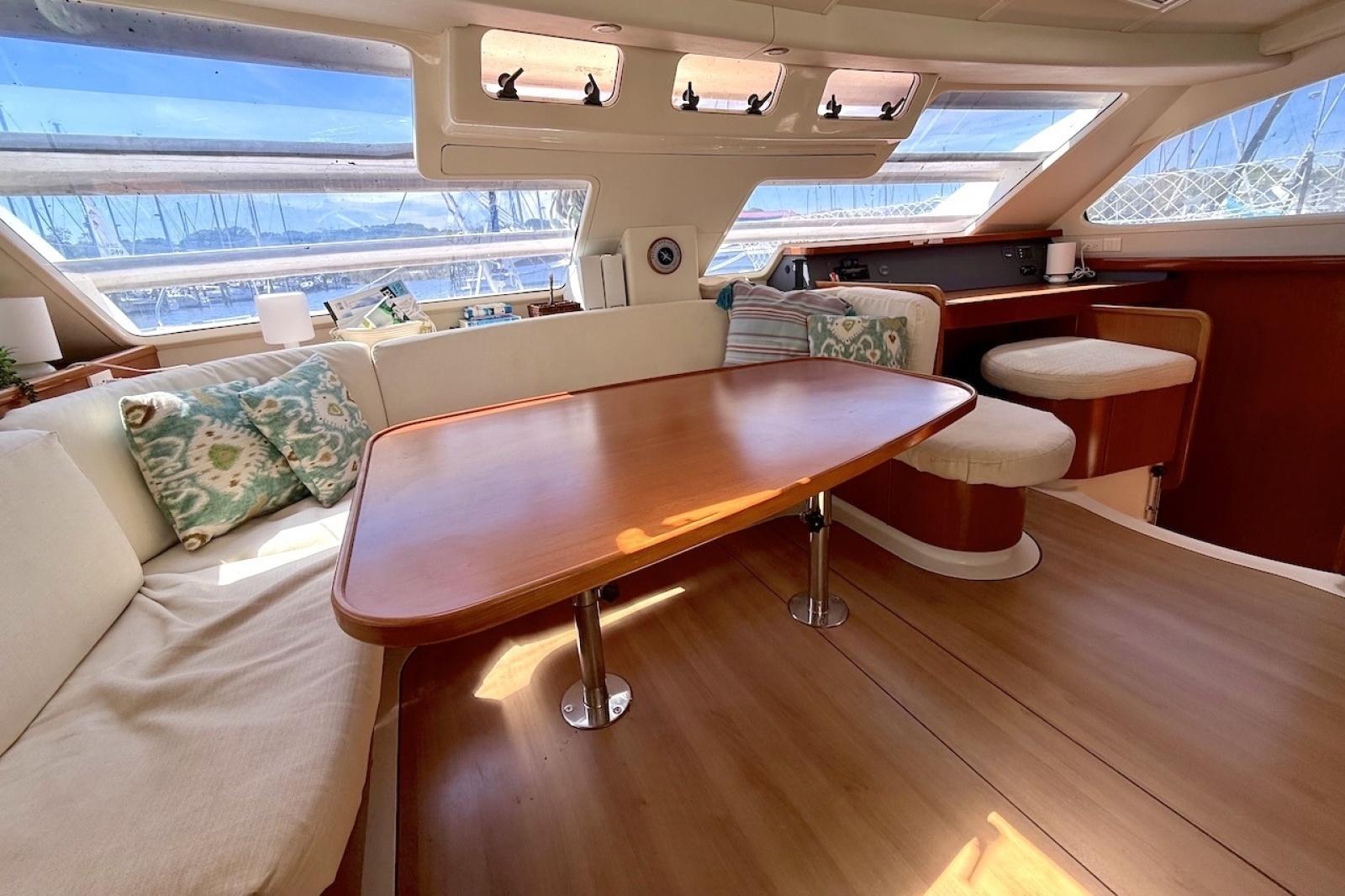 2010 Leopard 46