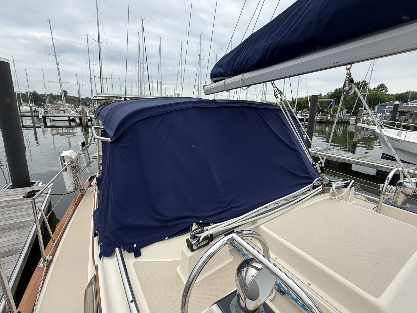 1997 Island Packet 350