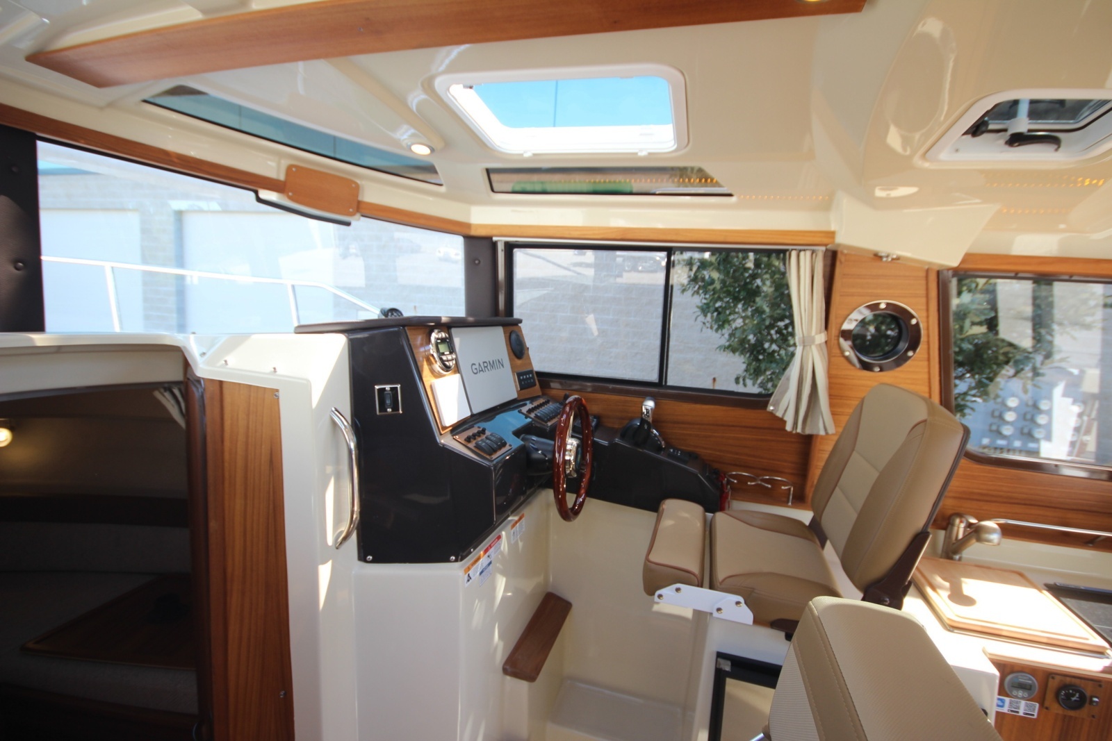 Boat Show Special Pricing 25ft Ranger Tugs Yacht For Sale