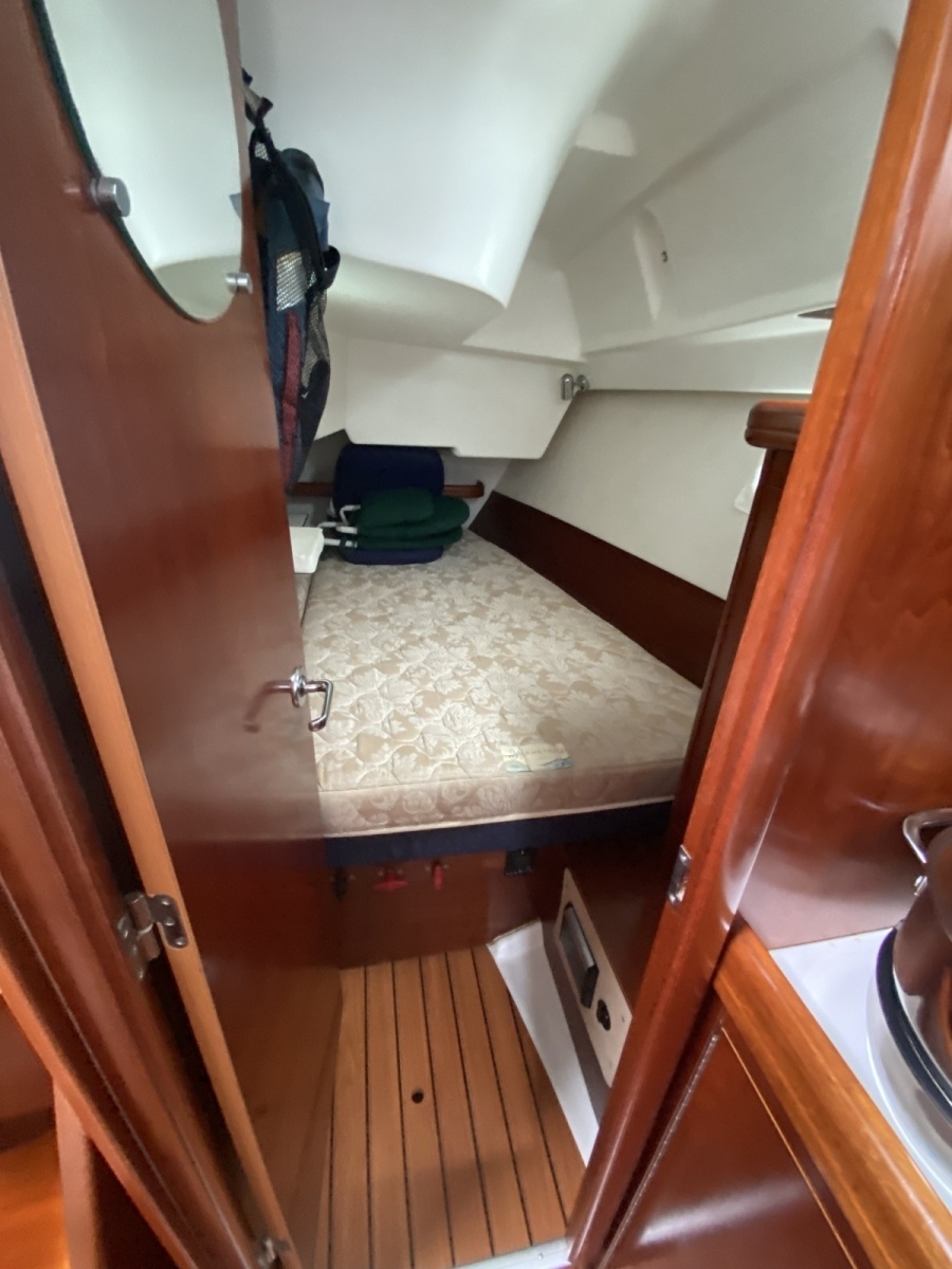 Excalibur 37ft Beneteau Yacht For Sale