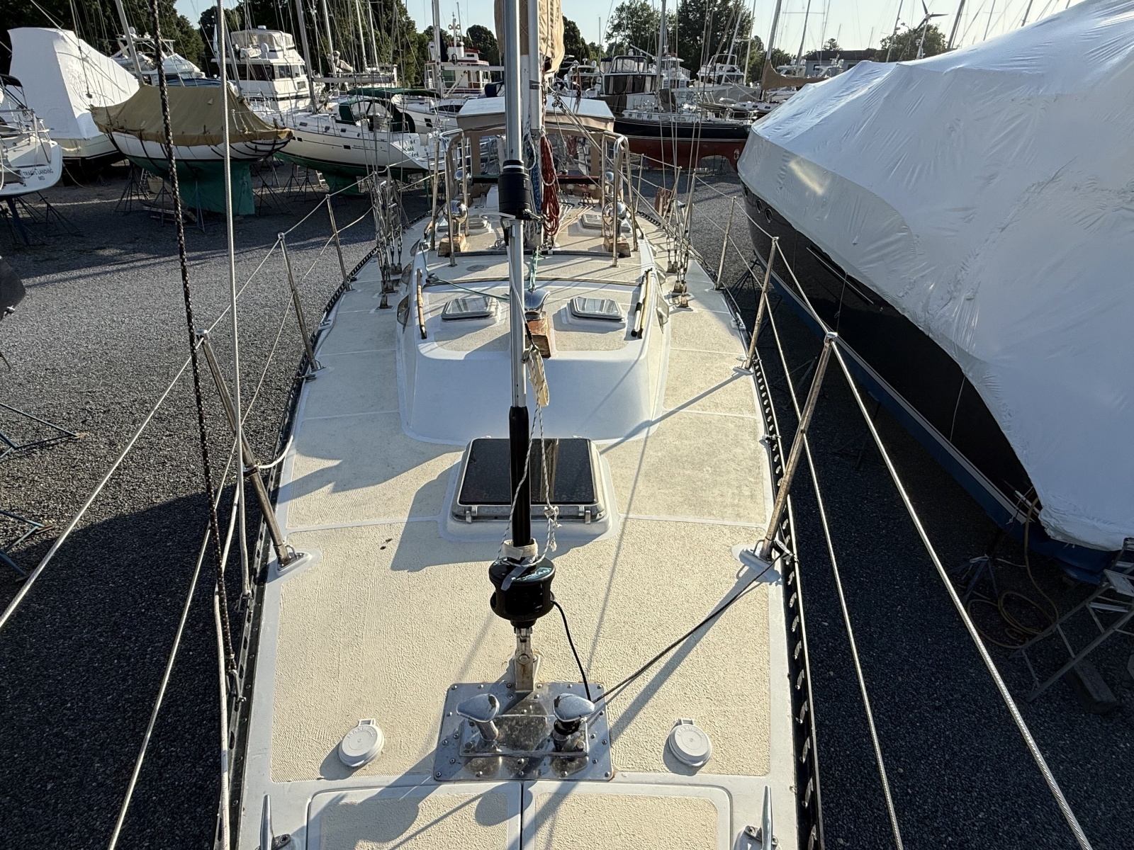 1985 Tayana Vancouver 42