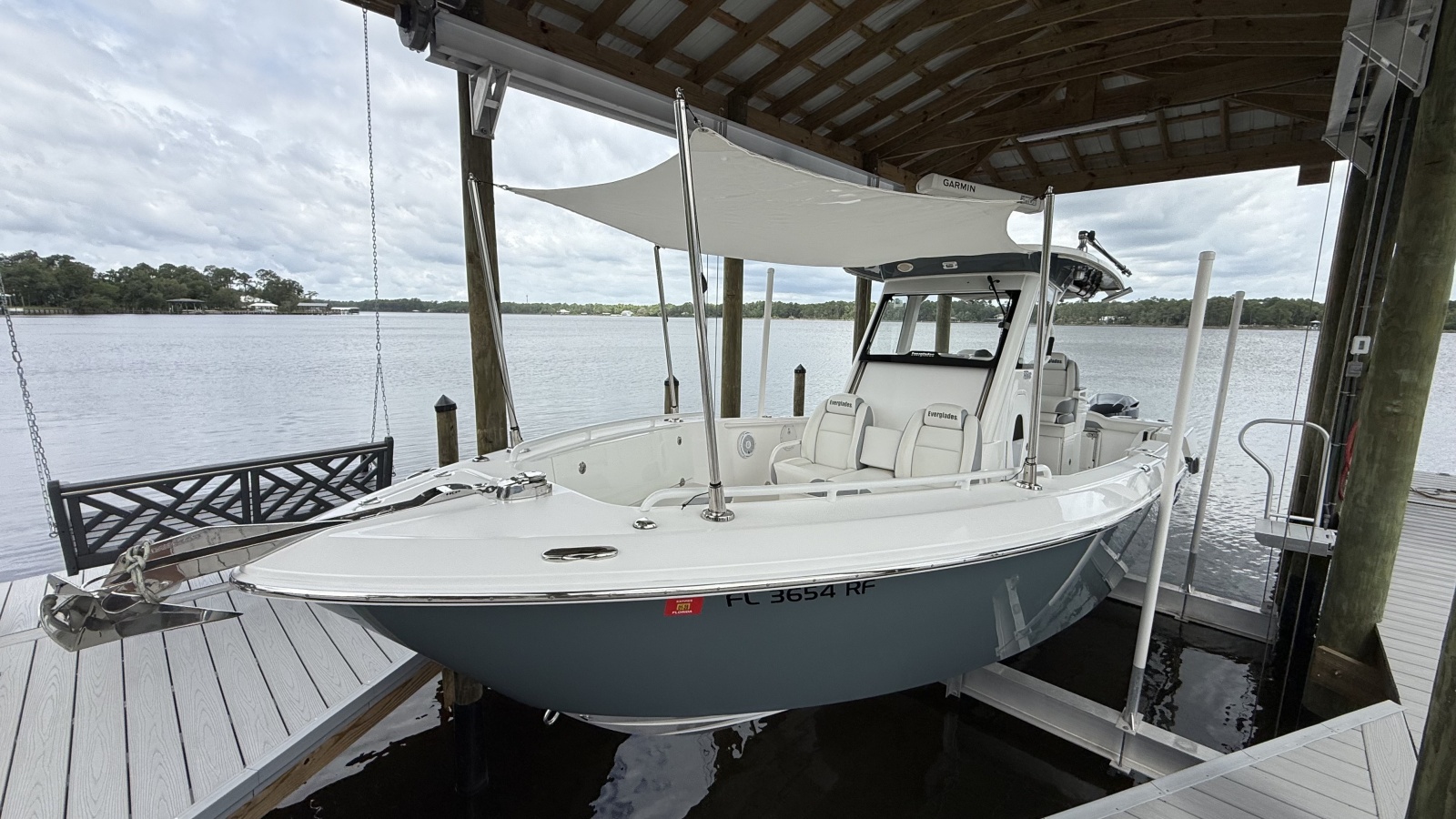29' 2016 Everglades 295