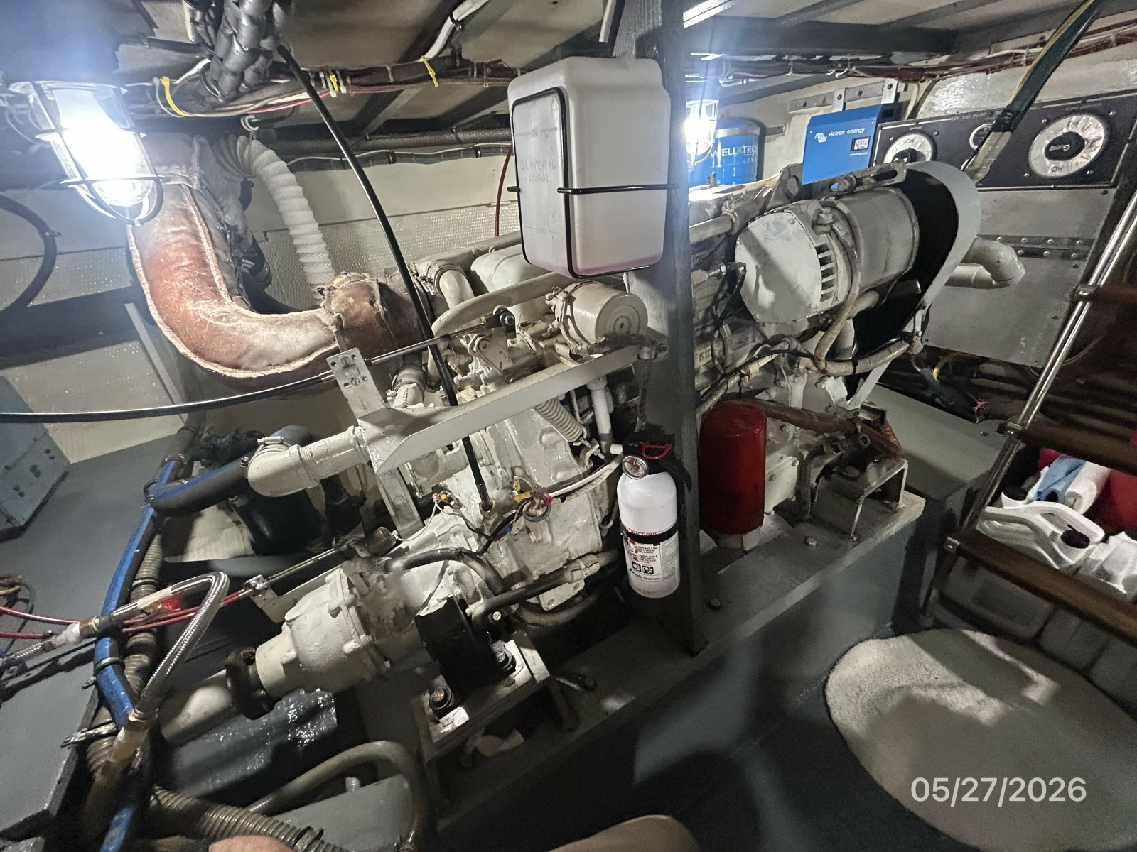 42' Hatteras port main engine2