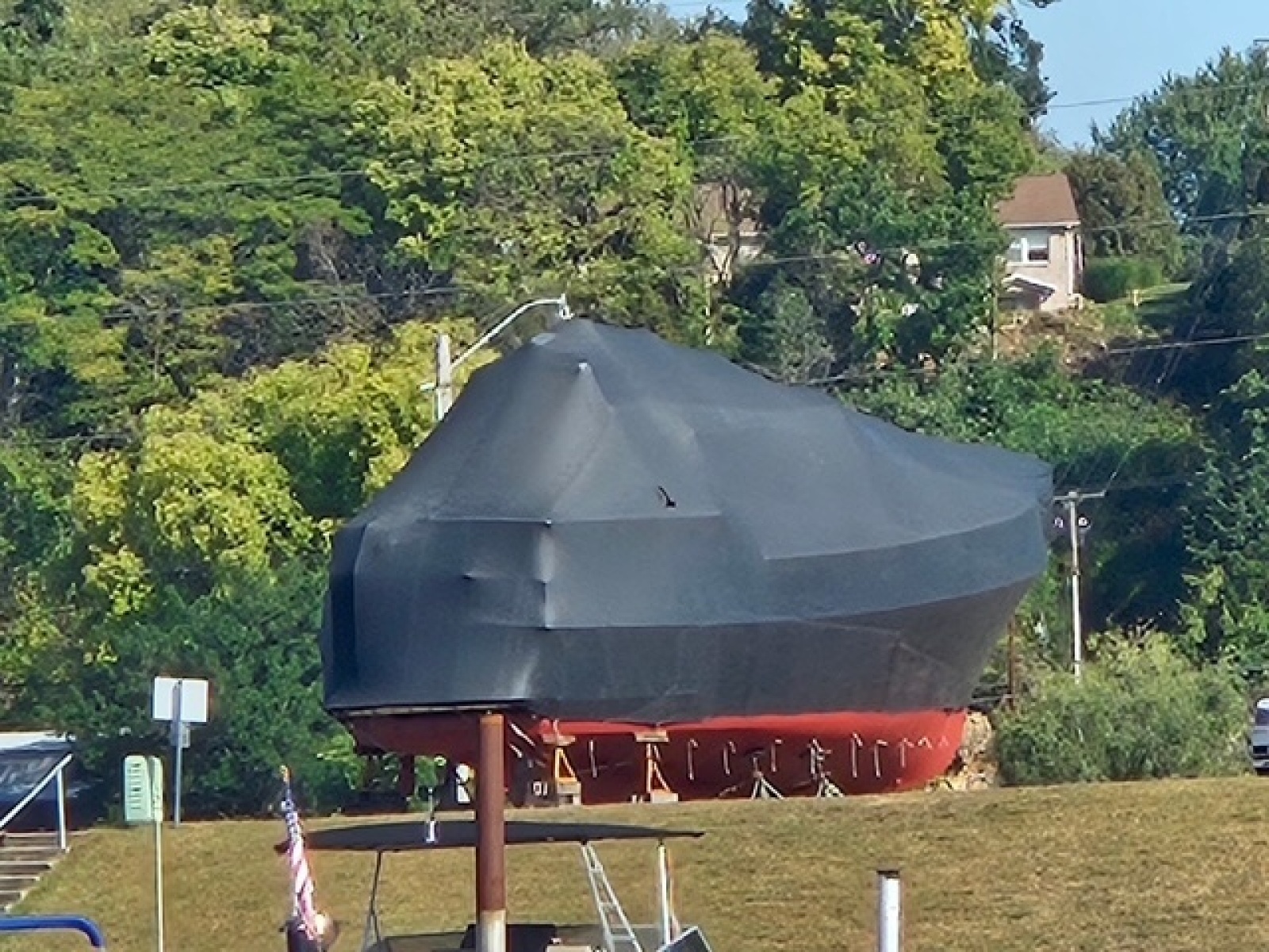 42' Hatteras winter cover2