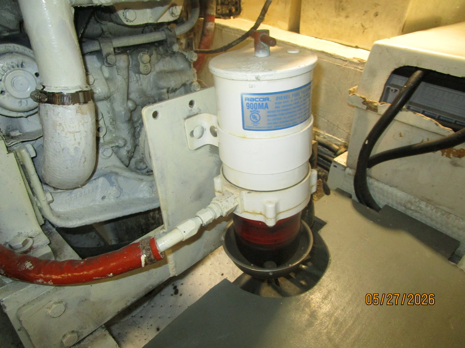 42' Hatteras port Racor fuel filter
