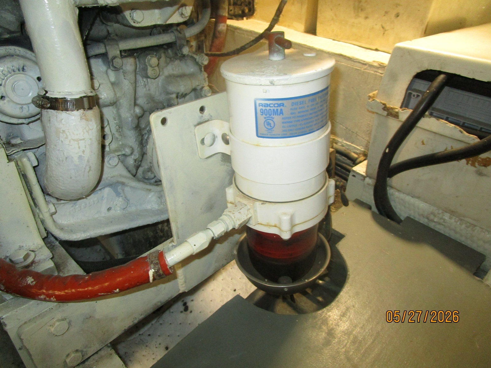 42' Hatteras port Racor fuel filter