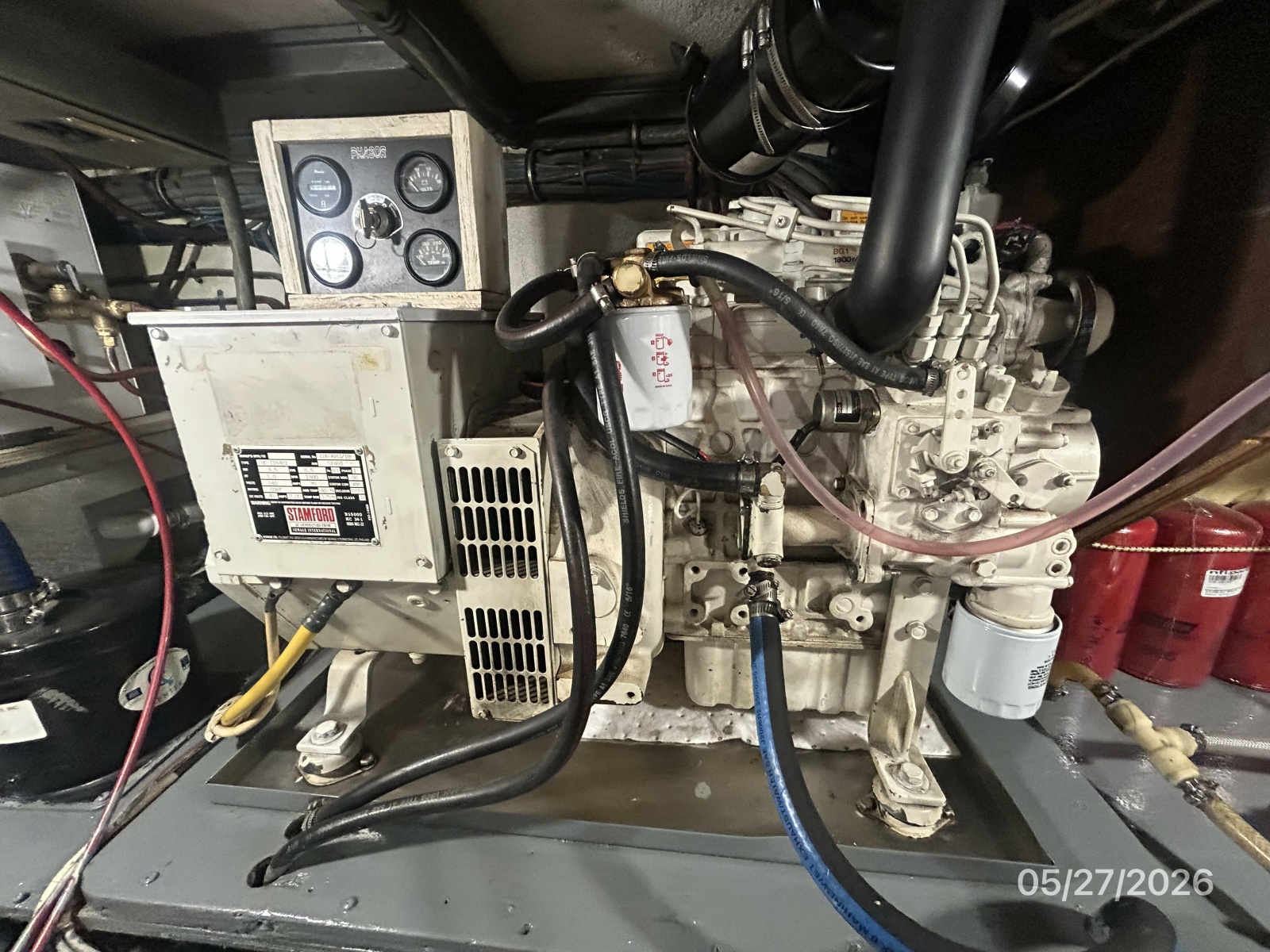 42' Hatteras generator