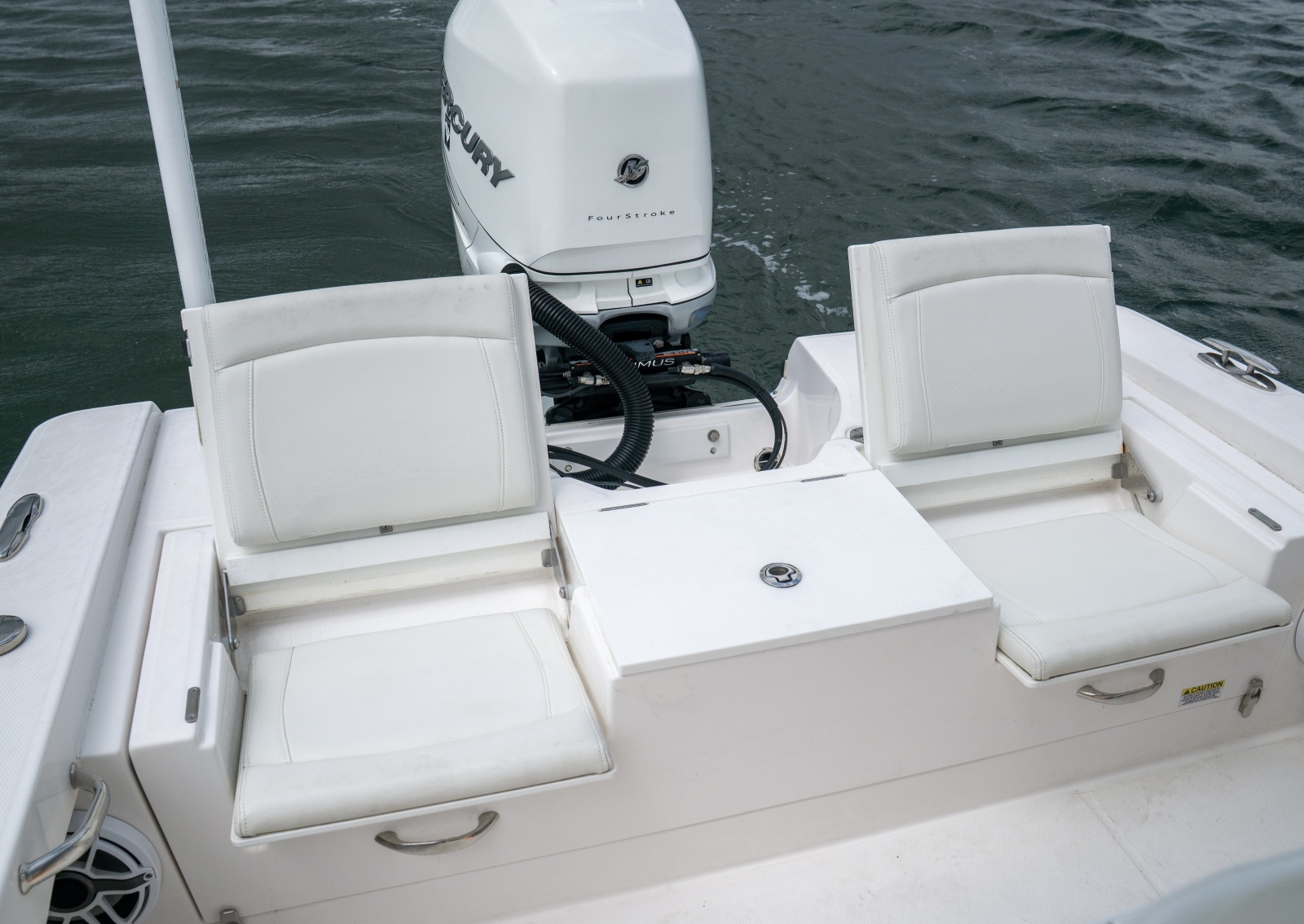 2020 Everglades 253CC