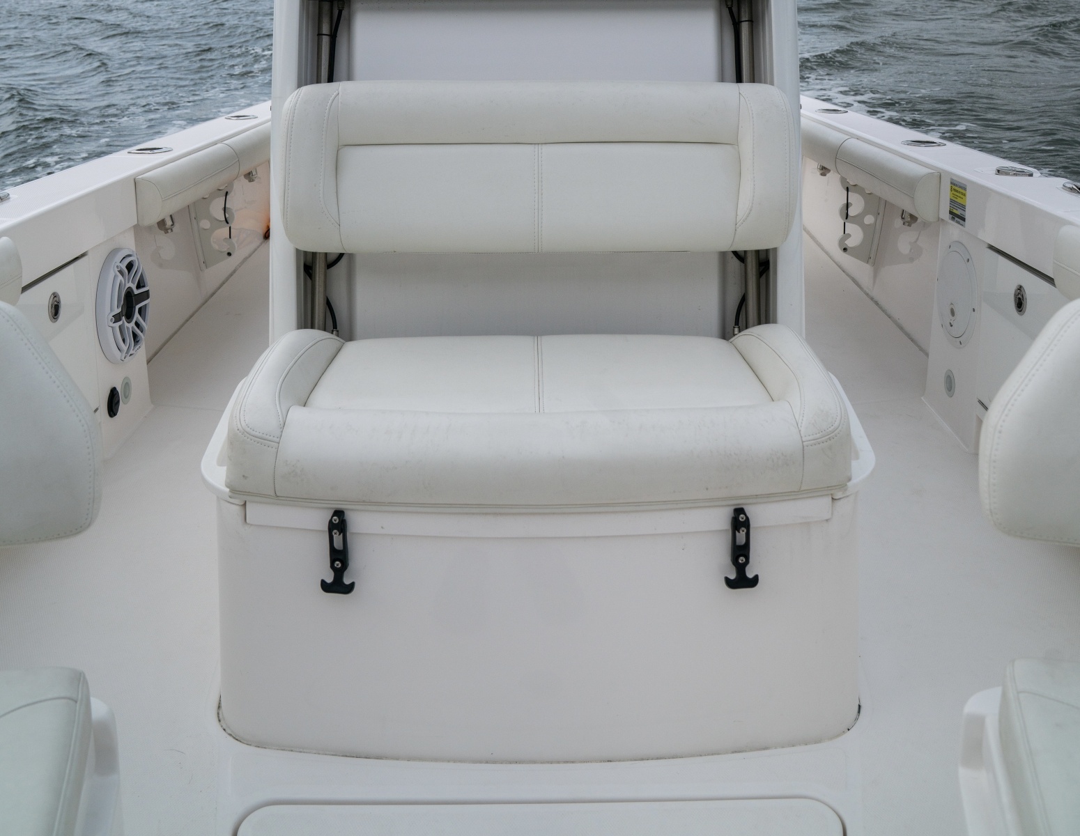 2020 Everglades 253CC