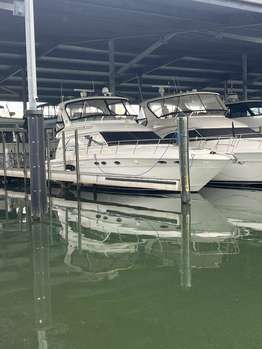 2003 Sea Ray 480 Sedan Bridge